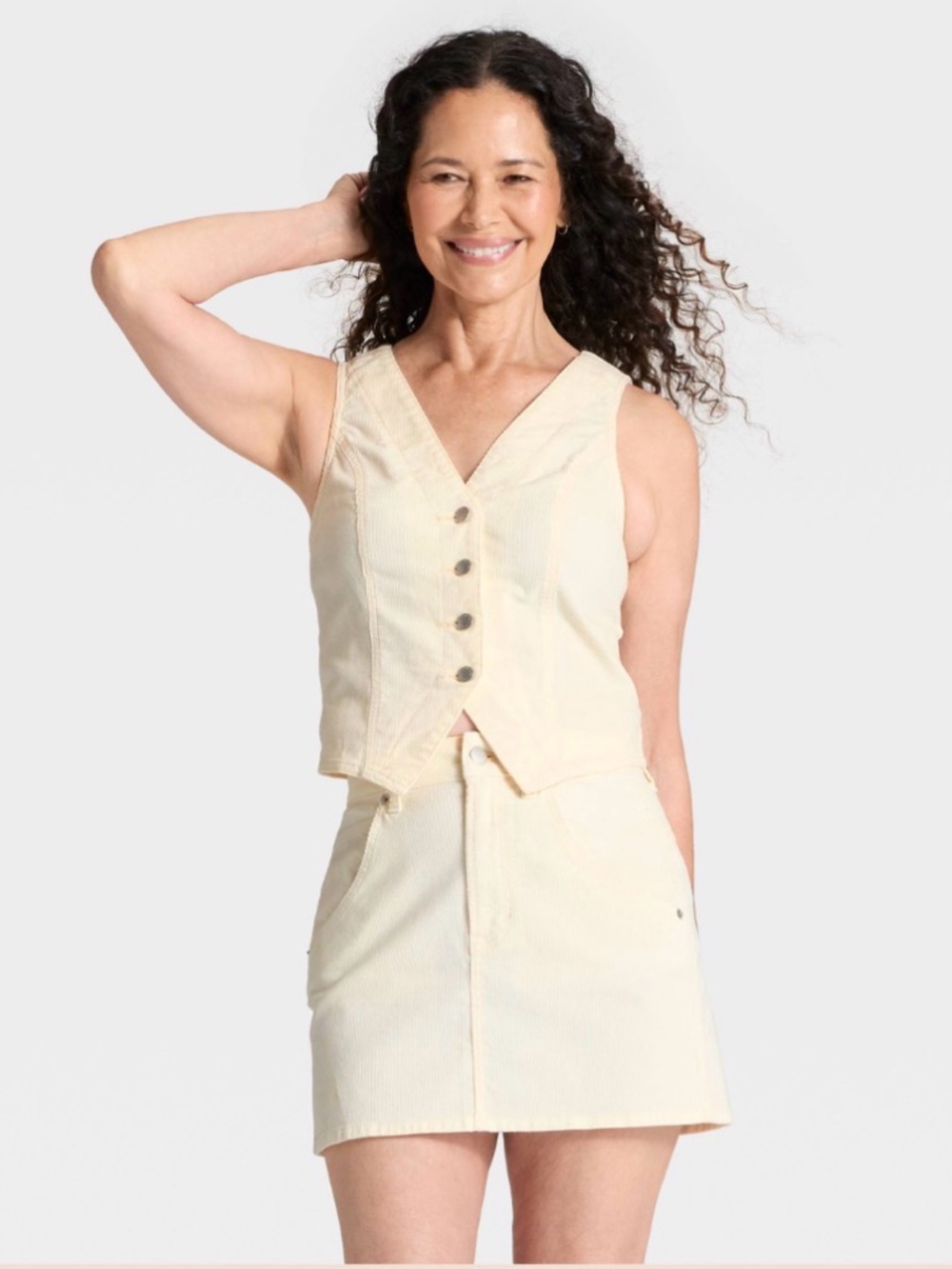 Size M Universal Thread Cream Ribbed Tank Top